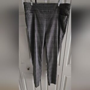 Kim Rogers Gray Plaid Skinny Pants